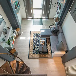 The Loft Gallery By Giulia Apartment Rome